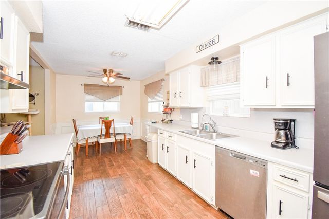 11902 Black Peak, Corpus Christi, TX 78410