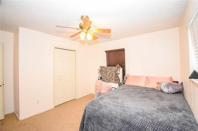11902 Black Peak, Corpus Christi, TX 78410