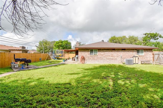 11902 Black Peak, Corpus Christi, TX 78410