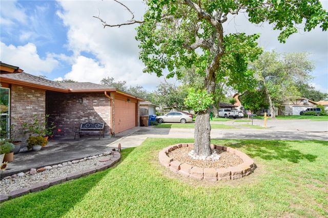 11902 Black Peak, Corpus Christi, TX 78410