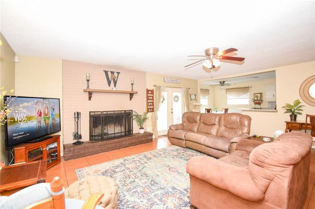 11902 Black Peak, Corpus Christi, TX 78410