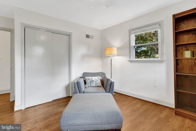 8906 DOGUE DR, Alexandria, VA 22309