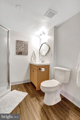 8906 DOGUE DR, Alexandria, VA 22309