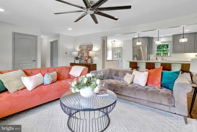 8906 DOGUE DR, Alexandria, VA 22309