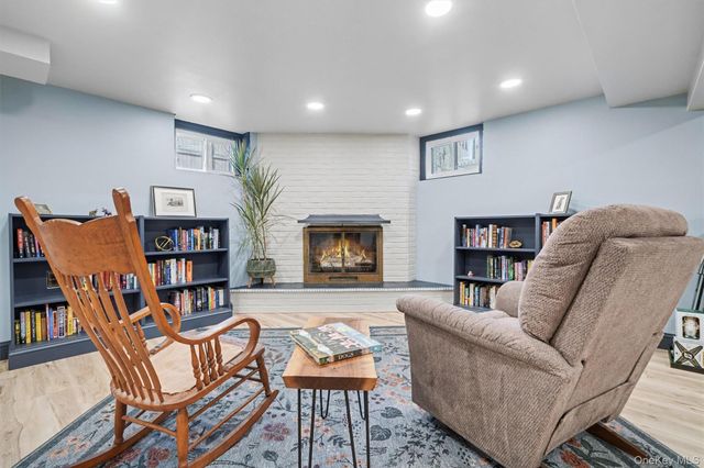 1304 Birch Hill Lane, Mamaroneck, NY 10543