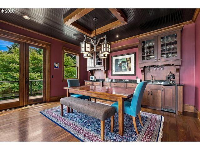 220 S CALIFORNIA St, Portland, OR 97219