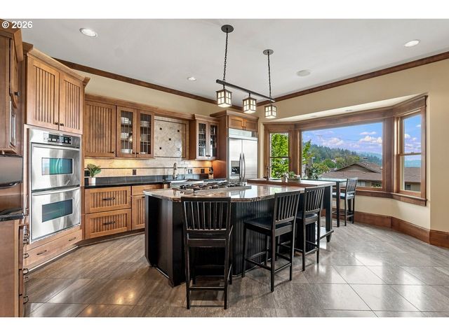 220 S CALIFORNIA St, Portland, OR 97219