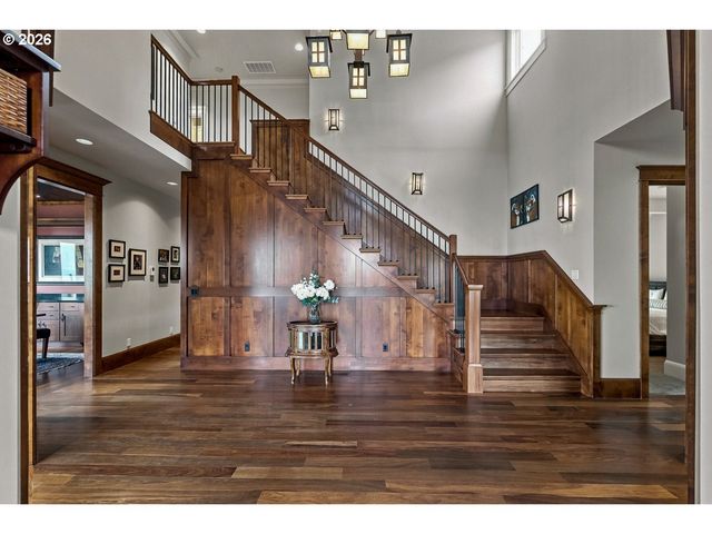 220 S CALIFORNIA St, Portland, OR 97219