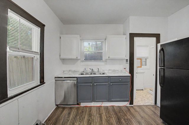 2611 Girard Avenue N, Minneapolis, MN 55411
