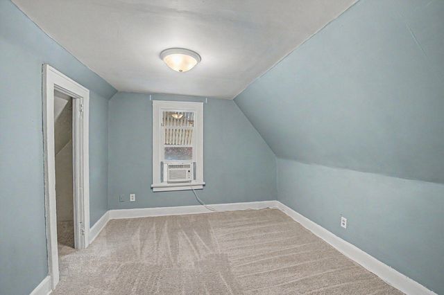 2611 Girard Avenue N, Minneapolis, MN 55411