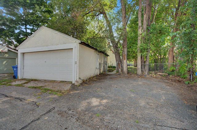 2611 Girard Avenue N, Minneapolis, MN 55411