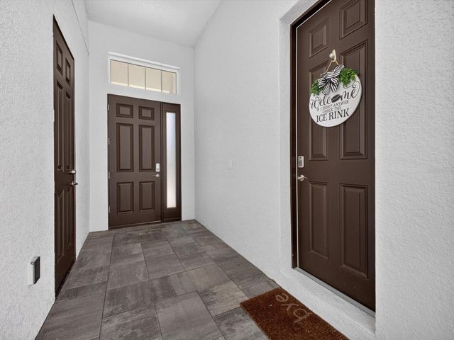 196 HAMPTON LOOP, Davenport, FL 33837