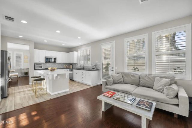 4648 Marrisa Way, Camarillo, CA 93012