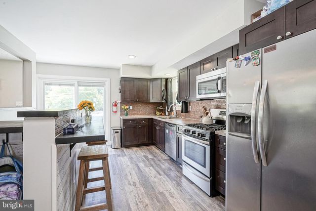 377 N TUCKAHOE RD, Williamstown, NJ 08094