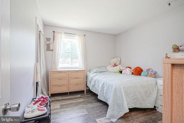 377 N TUCKAHOE RD, Williamstown, NJ 08094