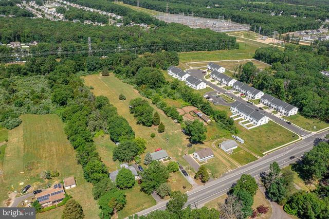 377 N TUCKAHOE RD, Williamstown, NJ 08094