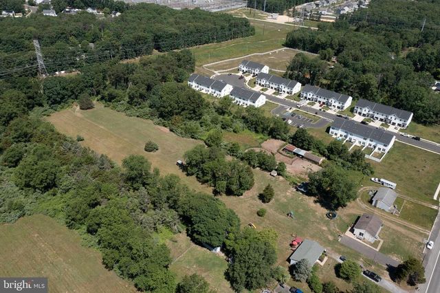 377 N TUCKAHOE RD, Williamstown, NJ 08094
