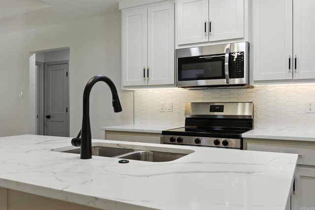 410 N Cedar St Street, Beebe, AR 72012