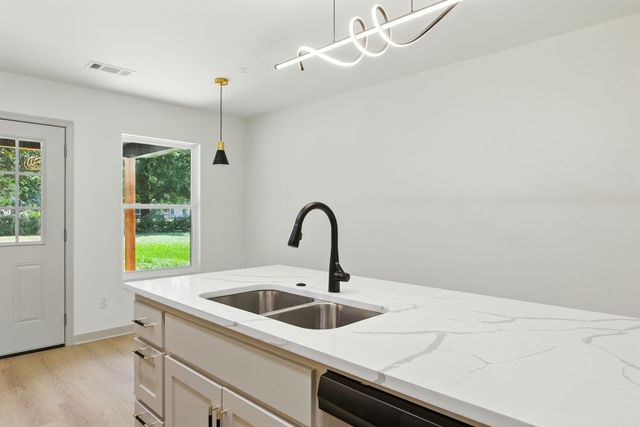 410 N Cedar St Street, Beebe, AR 72012