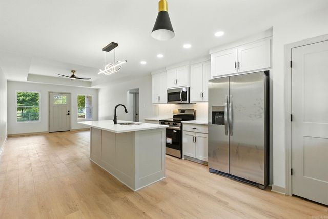 410 N Cedar St Street, Beebe, AR 72012