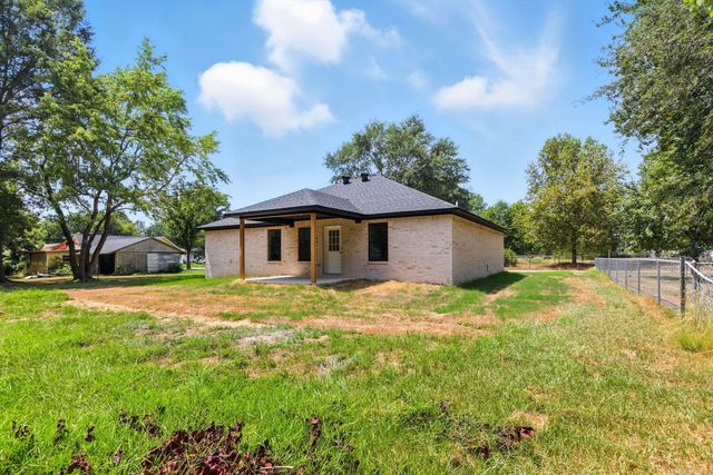 410 N Cedar St Street, Beebe, AR 72012