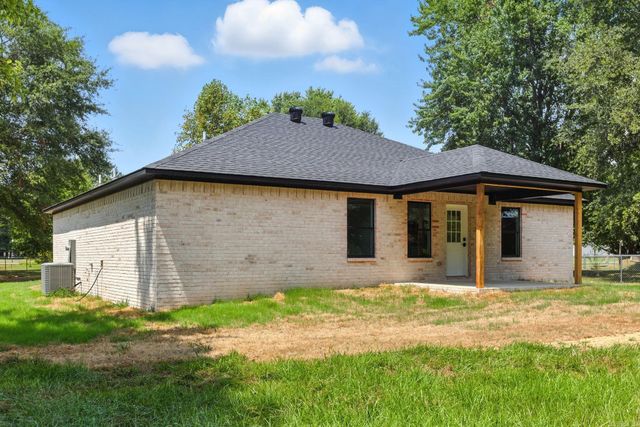 410 N Cedar St Street, Beebe, AR 72012