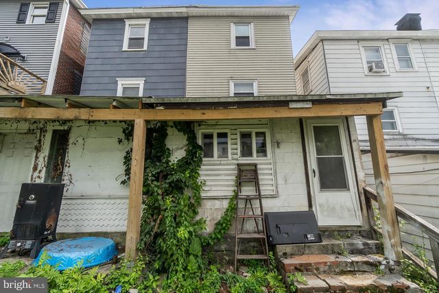 377-379 W RIDGE ST, Lansford, PA 18232
