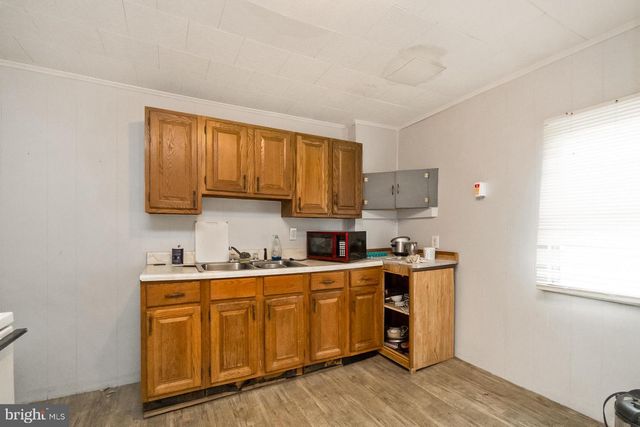 377-379 W RIDGE ST, Lansford, PA 18232