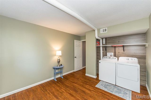 1400 Heritage Landing 103, St Charles, MO 63303
