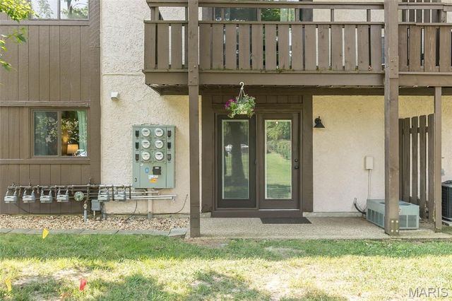 1400 Heritage Landing 103, St Charles, MO 63303