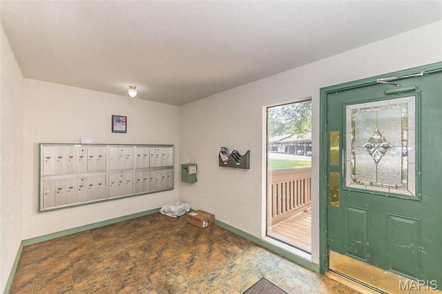 1400 Heritage Landing 103, St Charles, MO 63303
