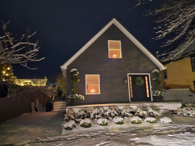 336 2nd Street Street, Greenport, NY 11944