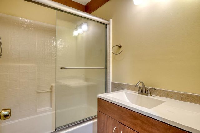 1160 Hidden Lake Road, Blairsville, GA 30512