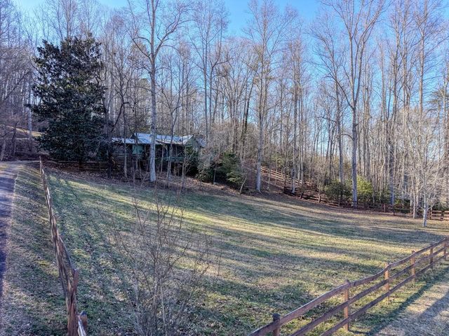 1160 Hidden Lake Road, Blairsville, GA 30512