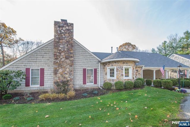 1 Birdseye Circle, Wayne, NJ 07470