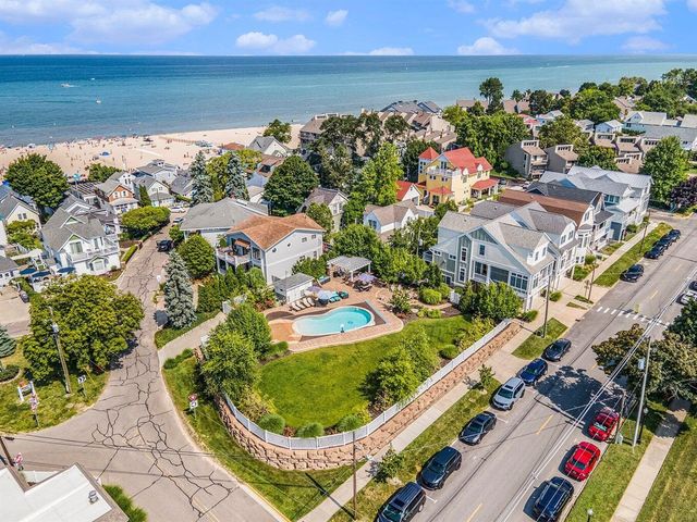 53 N Shore Drive, South Haven, MI 49090