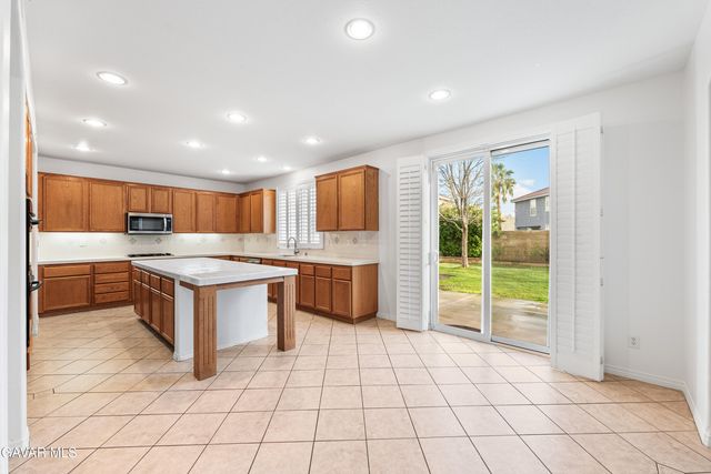 3642 Club Rancho Drive, Palmdale, CA 93551