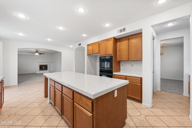 3642 Club Rancho Drive, Palmdale, CA 93551