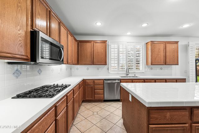 3642 Club Rancho Drive, Palmdale, CA 93551