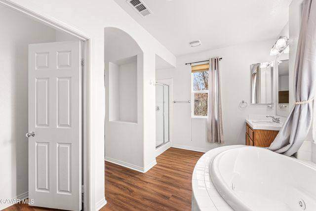 3642 Club Rancho Drive, Palmdale, CA 93551