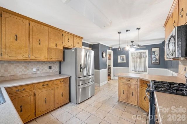 1512 Glenwood Avenue, Salisbury, NC 28146