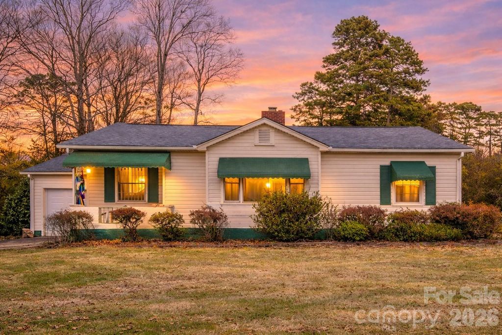 1512 Glenwood Avenue, Salisbury, NC 28146