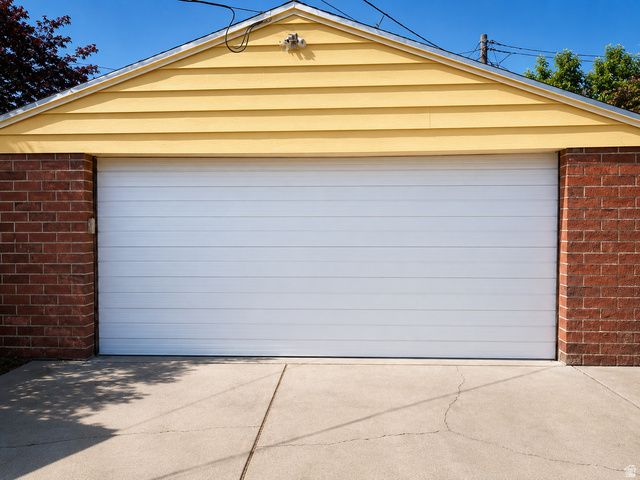 8083 S ALLEN ST, Midvale, UT 84047