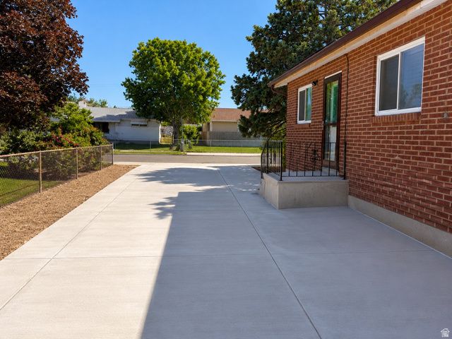 8083 S ALLEN ST, Midvale, UT 84047
