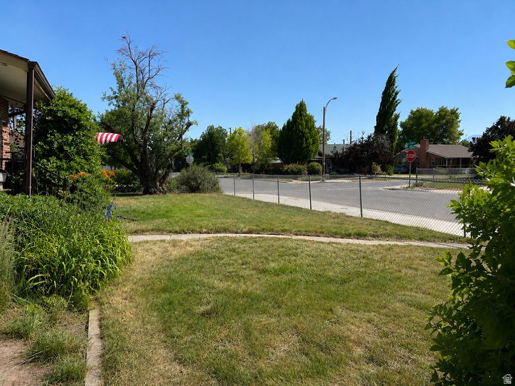 Image 9 of property listing at 8083 S ALLEN ST, Midvale, UT 84047