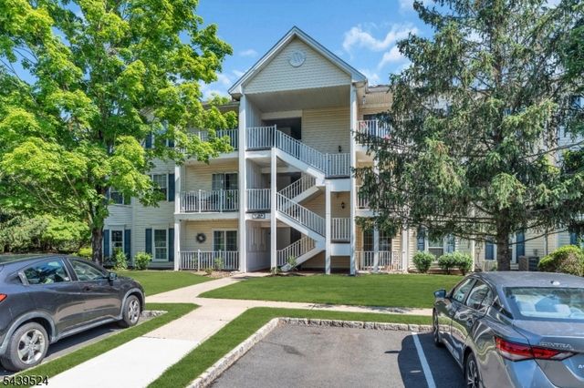 19 Amethyst Way 19, Franklin Twp., NJ 08823
