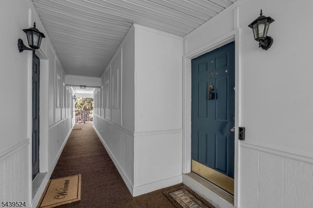 19 Amethyst Way 19, Franklin Twp., NJ 08823