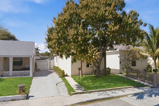 607 N F Street, Lake Worth, FL 33460