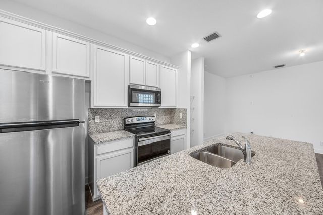 607 N F Street, Lake Worth, FL 33460