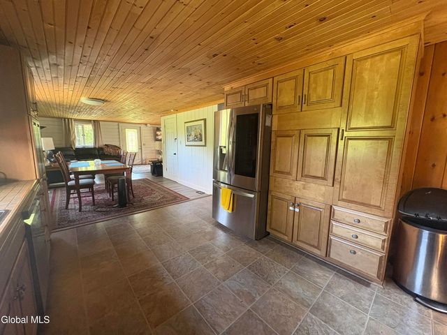 58 Wolcott Road, Crown Point, NY 12928